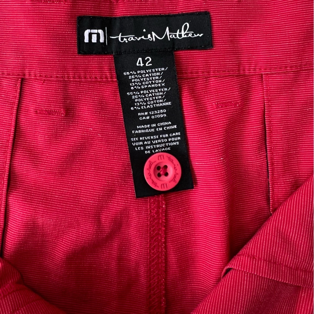 Travis Mathew Beck 10" Men's Performance Golf Shorts in Red, size 42 - Picture 6 of 9